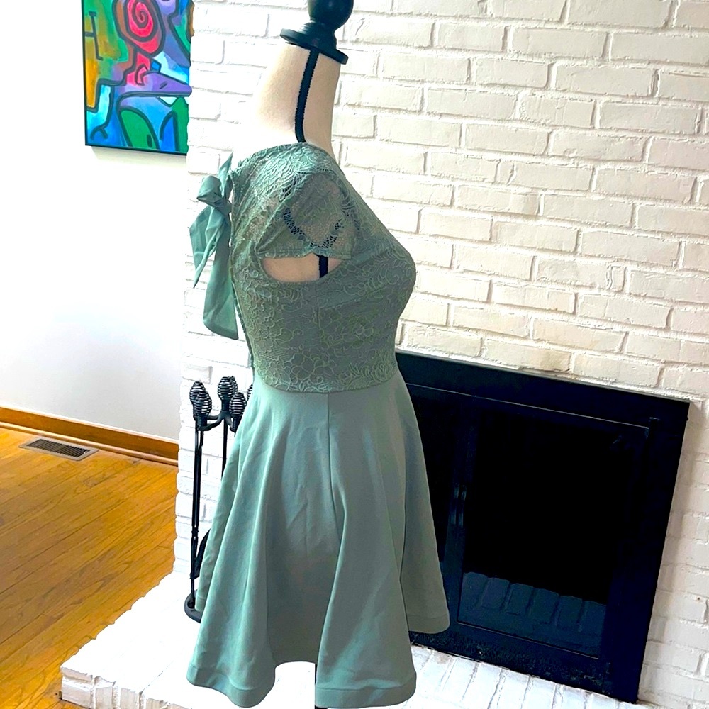 Dusty Green Mini Formal Dress size 3-/4 | Juniors | NWOT